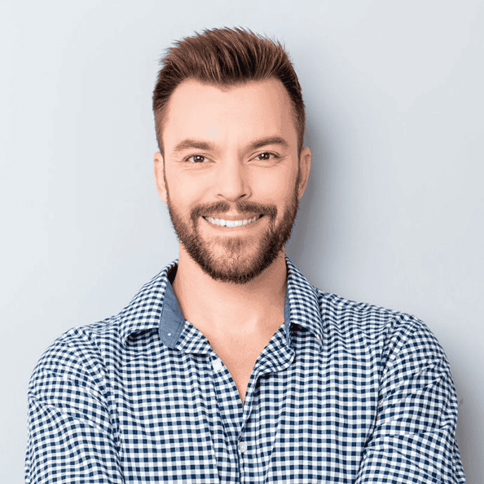 Profile photo of agent Aaron Melville