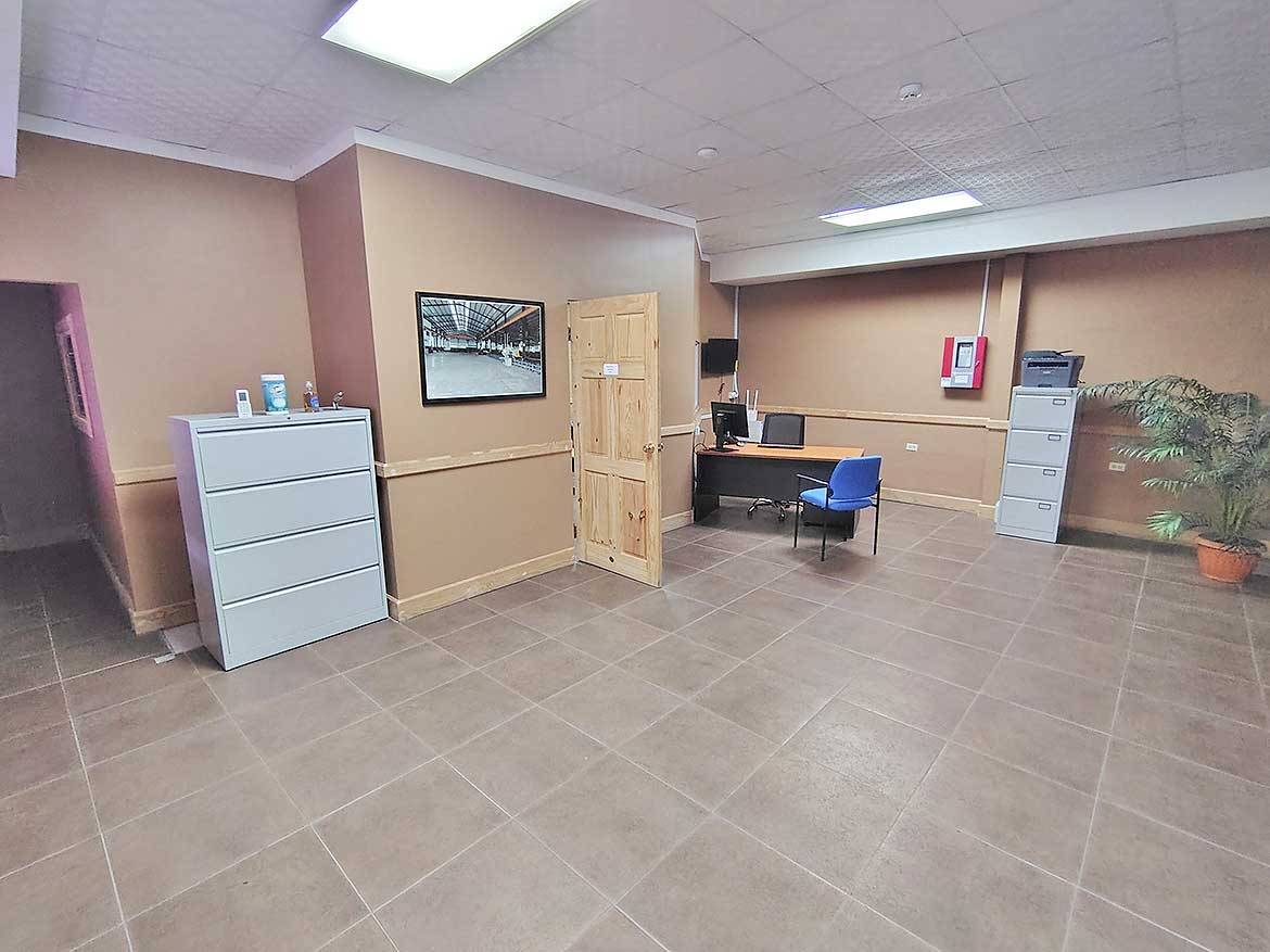 e TecK Building O’meara Interior Cornerstone- Interior of e TecK Building in O'meara with office furniture and decor.