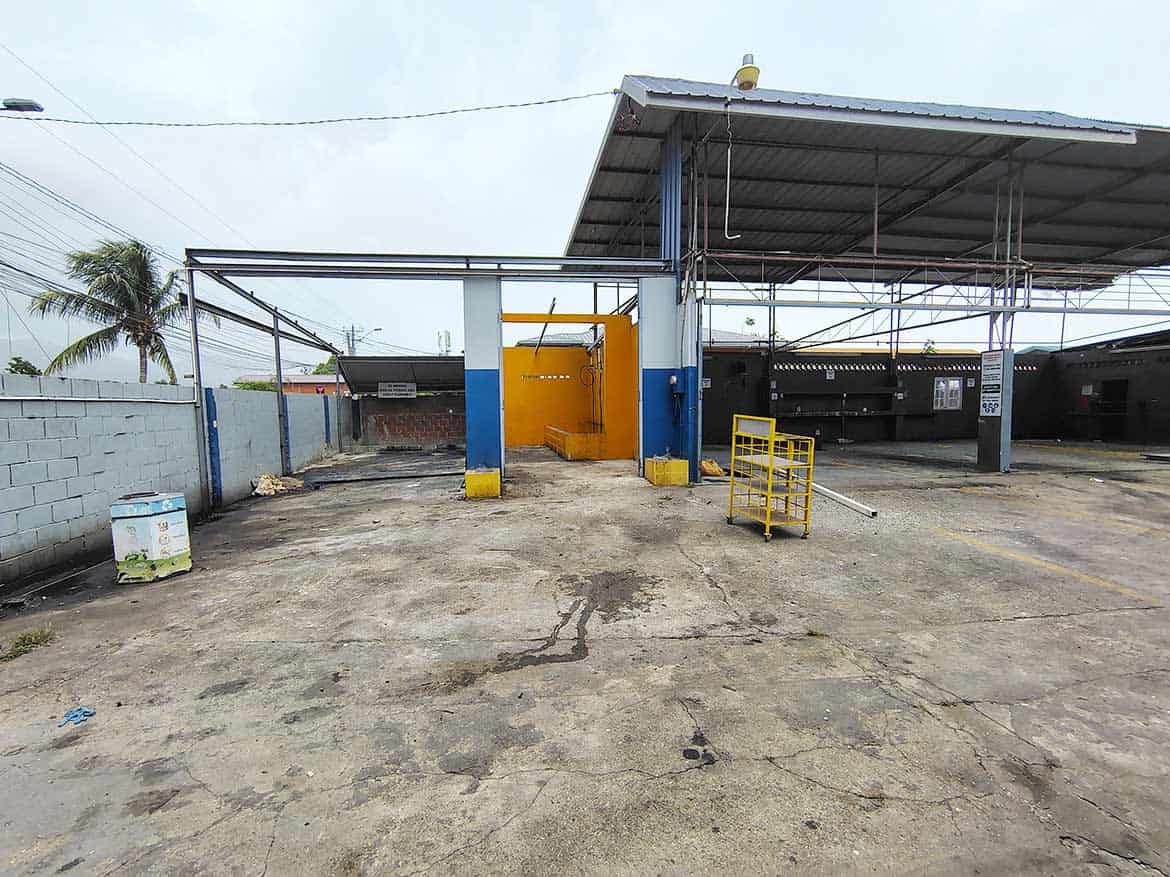 Cornerstone™ Car Wash Facility Cornerstone- Car wash facility with covered area and open space at Cornerstone™.