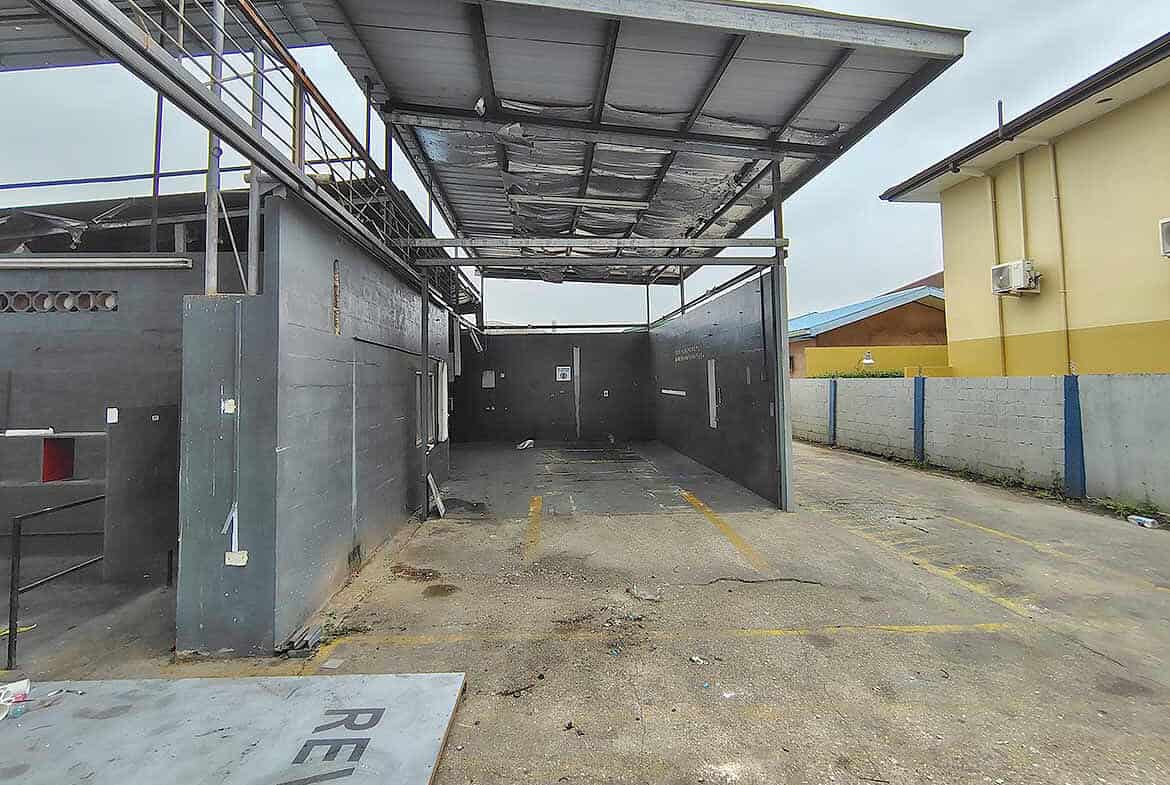 Cornerstone- Covered parking space at Cornerstone™ with industrial design.