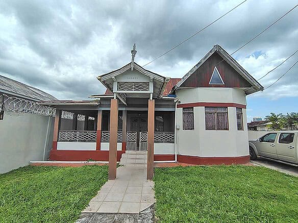 Cornerstone- Residential house on Carlos Street in Woodbrook with traditional architecture.