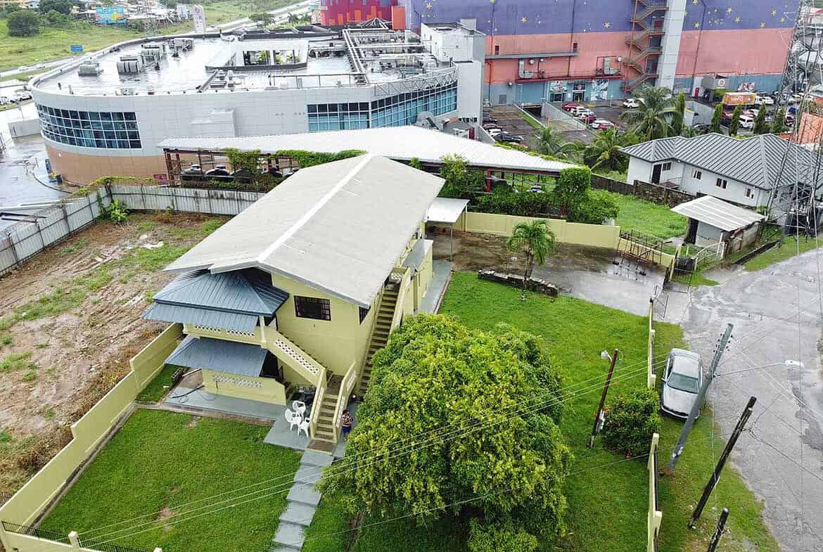 Cornerstone- Residential house with green yard on Braemar Road, Corinth.