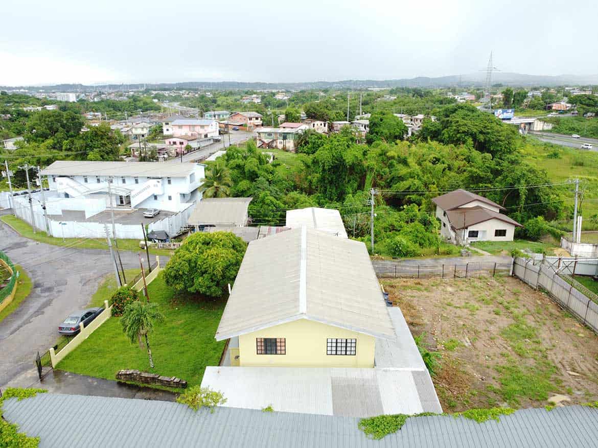 Residential Area on Braemar Road, Corinth Cornerstone- Aerial view of houses and greenery on Braemar Road, Corinth.