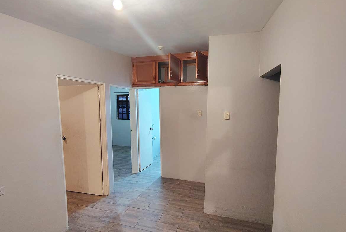 3-Bedroom Home, Dinsley Gdns