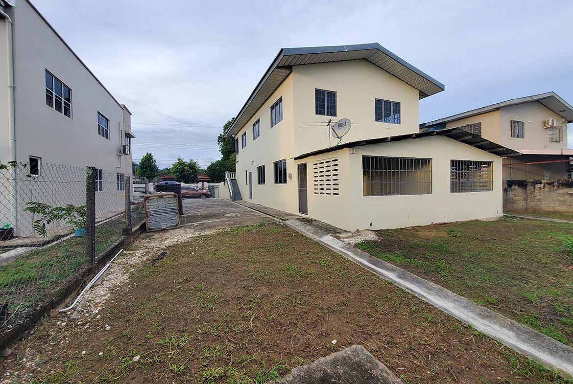 Davis Court, Arima