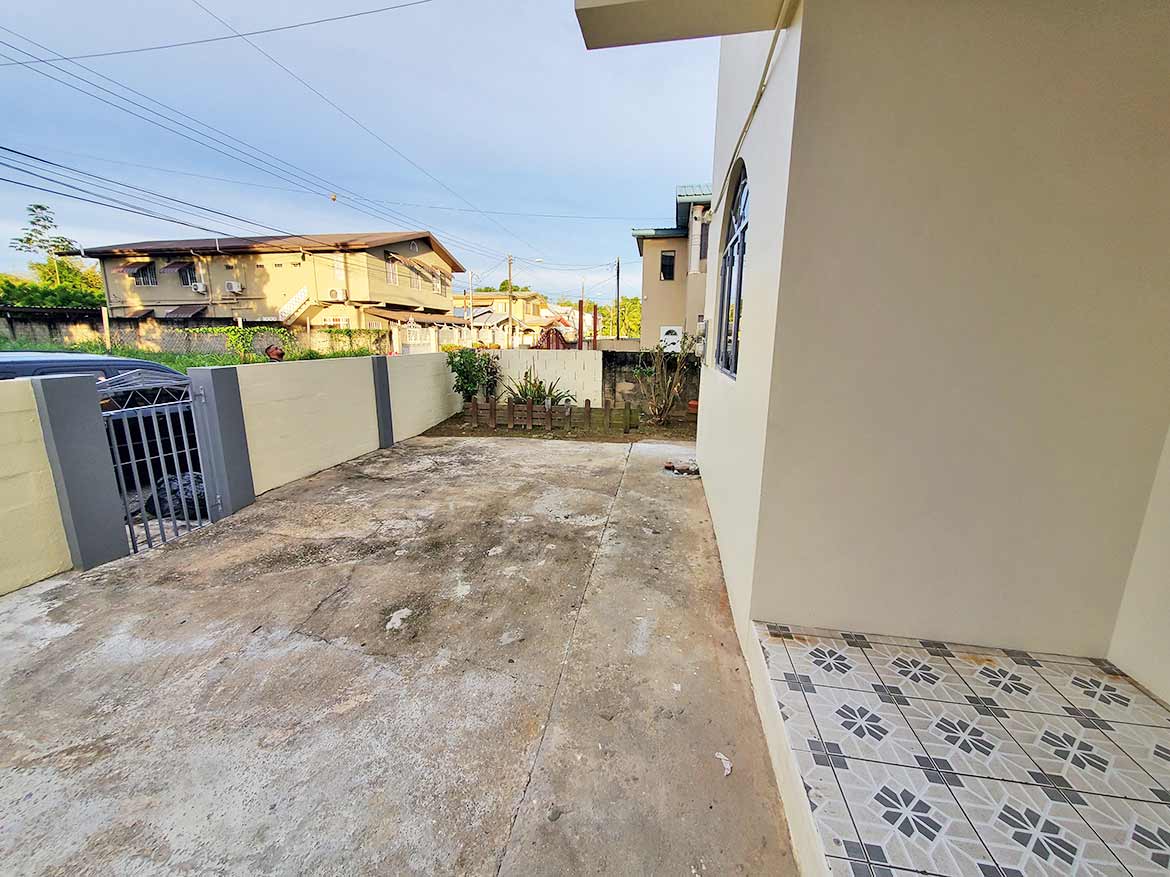 20261005_172440 Davis Court, Arima