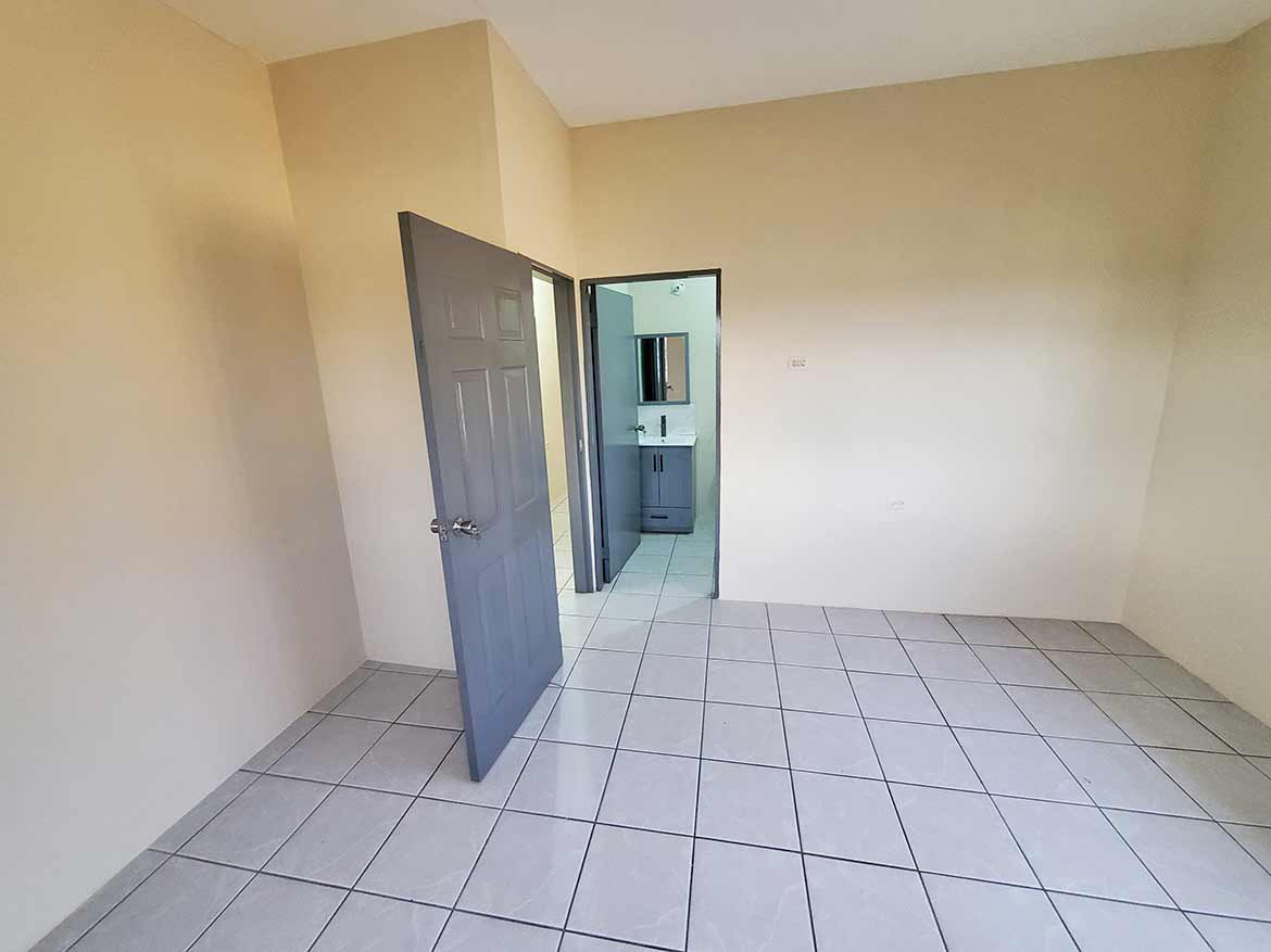 20261005_173244 Davis Court, Arima